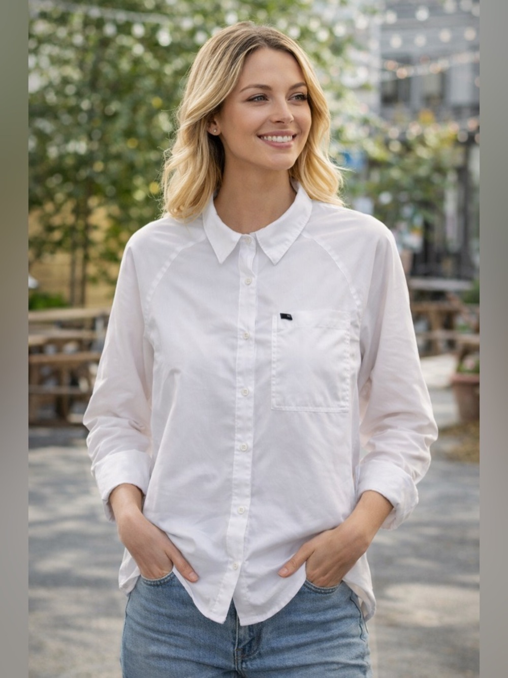 Columbia White Button Up Shirt Womens XL Omni Shade Lightweight